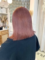 ロマーリ(LOMARLIE)&nbsp;ぷつっとカット×艶ピンクベージュ