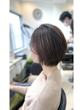 リブレ(LIBRE+hp) レイヤーショートボブ