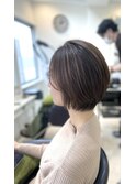 レイヤーショートボブ