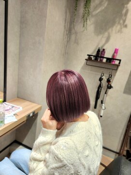 ビアンコ カーロ 二子新地店(Bianco caro) ピンクラベンダー/春カラー/ショートボブ/切りっぱなしボブ