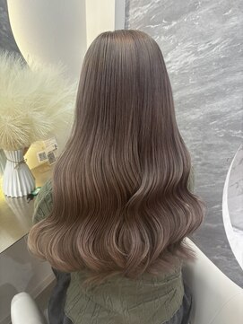 ラビス 池袋(Lovis) 《鳥越》イメチェンヘア/ホワイトブロンド/外はねボブ/韓国/池袋