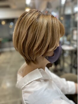 カラーリゾートAi 葛西店の写真/【ブリーチ+フルカラー￥12100】頻繁に通えるからキレイを維持できる高コスパサロン♪[葛西/西葛西]