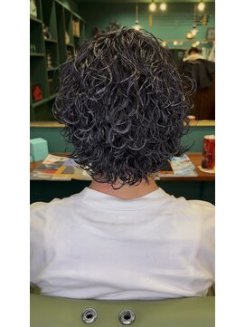 チコカリ(CHICOCARI) 大人のカジュアルパーマ【サーフカール】