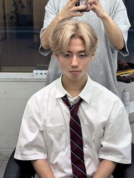 ペレ 渋谷(PELE) MEN’S HAIR/ブルーブラック/フェザーパーマ/渋谷