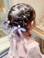 フォーエス(4S)&nbsp;結婚式キッズヘアアレンジ