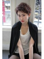 マクナリー(McNally)&nbsp;ラフな中にも個性が光る、大人カジュアルショート