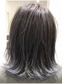 バレイヤージュグラデーション×コバルトブルー×外ハネボブ