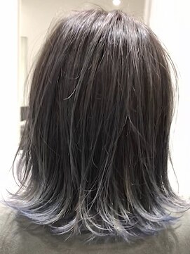 マリオ(mario) バレイヤージュグラデーション×コバルトブルー×外ハネボブ