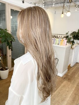 ハビット (habitt) 【habitt】ハイライト×ミルクティーカラー