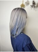 20代30代小顔ゆるふわミディホワイトシルバー