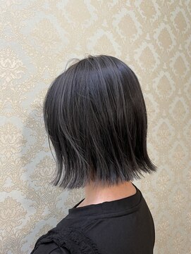 ティンク(Tink) ○ シルバーアッシュ【くまだななみ】