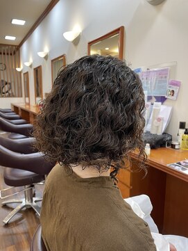 スパイラルパーマ/ボブ/個性的/20代/30代/オシャレ/可愛い