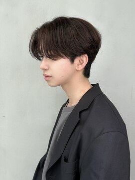 ギークス(GEEKS) 【GEEKS渋谷】センターパート/アッシュブラウン/韓国風ヘア/