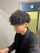 クロムトウキョウ ザ バーバー 新宿本店(CHROM TOKYO the Barber)&nbsp;ツーブロックマッシュツイストスパイラルパーマ