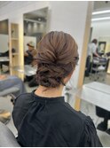 ヘアアレンジシニョンアレンジ結婚式2次会ヘア_黒髪ボブルフ