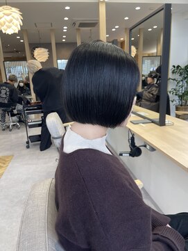 レム 長町店(L.E.M) 丸みボブ