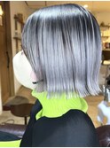 ホワイトシルバーバレイヤージュ×ブリーチ２回