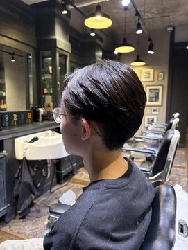 ステイゴールド 新百合ヶ丘(STAY GOLD) 曲がる縮毛矯正×センターパート