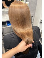 ミミー(mimiiy)&nbsp;梅田ブリーチ/ナチュラルブラウン/ナチュラルベージュ