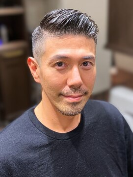 ダウバーバーショップ 表参道(DAU BARBER SHOP) 30代メンズショートフェード刈り上げシェービング表参道理容室