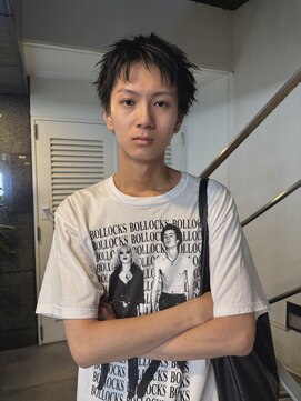 メンズレコ 渋谷(MEN'S LECO) ーフカール刈り上げセンターパートリバースセンターパート