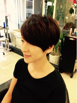 デラメアウープウープ(de.la.mair woop woop) スタイリッシュショート