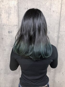 サロンドミルク 原宿(salon de MiLK) ブラック&グラデーションカーキグリーン