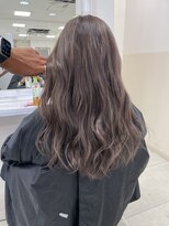 ノア(NOA by KENJE)&nbsp;ブリーチあり　中明度　パールピンク．