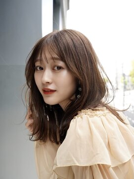 ビュー トウキョウ(VIEW TOKYO) 10代20代30代◎くびれヘア シースルーバング レイヤーカット