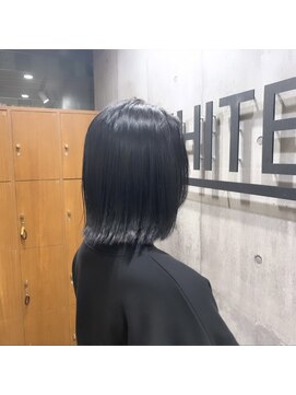 アンダーバーホワイト 南海難波店(_WHITE) ブルーブラック
