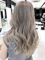 ステア ケース(stair case)&nbsp;白髪が多い方向け ブリーチなしでつくるグレージュ 40代50代60代