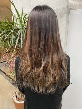 ポート バイ プライマル(port by primal) デザインカラー/アースカラー[千葉/千葉駅]