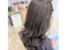 ヴォーグ vogue ヘアースタジオの雰囲気（白髪ぼかしカラーも人気です。）