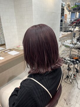 コワファーストナガサキシャンプーボーイ(COIFF1RST NAGASAKI SHAMPOO BOY) ぱつっとボブ