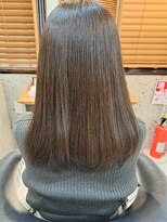 ヘアリゾート粋 トゥジュ 池袋東口店(tujuh) 透明感カラー/オリーブグレージュ/セミロング/ストレート