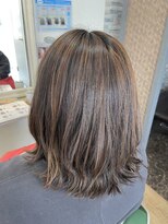 サロンドアンアリー(Salon de an Ally)&nbsp;ミディ白髪ぼかしハイライト20代30代40代50代六町