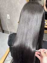 コローレ(Colore)&nbsp;赤み消し透明感カラー＋エステ級美髪【縮毛矯正・髪質改善】