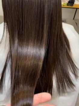 エアービューティーラウンジ(AIR Beauty Lounge)の写真/【髪質改善】ダメージ毛でパサつきが気になる方必見！縮毛矯正×トリートメントで憧れのサラサラヘアに*