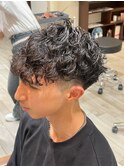 波巻きスパイラルパーマメンズマッシュパーマツイストパーマ