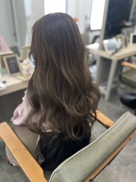 クレア バイ グレープバイン 金沢文庫(CLAIRE by GRAPEVINES) ロングアッシュカラー