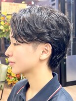 ヨリ サッポロ 札幌大通(yori SAPPORO)&nbsp;ニュアンスパーマ/センターパート/韓国マッシュ/ダークアッシュ