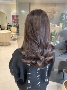 ミズチャーム(Ms.CHARM) グレージュ/韓国ヘア/レイヤー/ブリーチなし