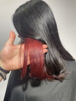 トレフ(Trefle)&nbsp;ミディアムレイヤー/インナーカラー×ワインレッド