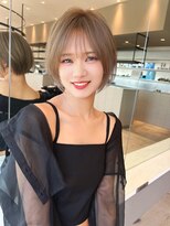 ロンド クラン 岡崎(Lond Clan)&nbsp;10代２０代丸み低めボブっぽ束感ショートヘア