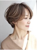 大人可愛い40代50代くびれショートボブ丸みショート