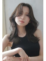 リー 甲子園(Lee) 韓国風レイヤーミディ×センターパート