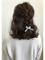 クラウン ヘアー(CLOWN hair)&nbsp;三つ編みハーフアップ