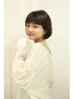 マグノリア(MAGNOLiA) ふわっとゆれるショートボブ