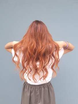 ホリデイズ(Holidays) オレンジ×ハイライト