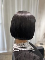 ツムグ 代官山店(TUMUGU)&nbsp;大人可愛い30代40代50代ダークアッシュ白髪ぼかし丸みショート